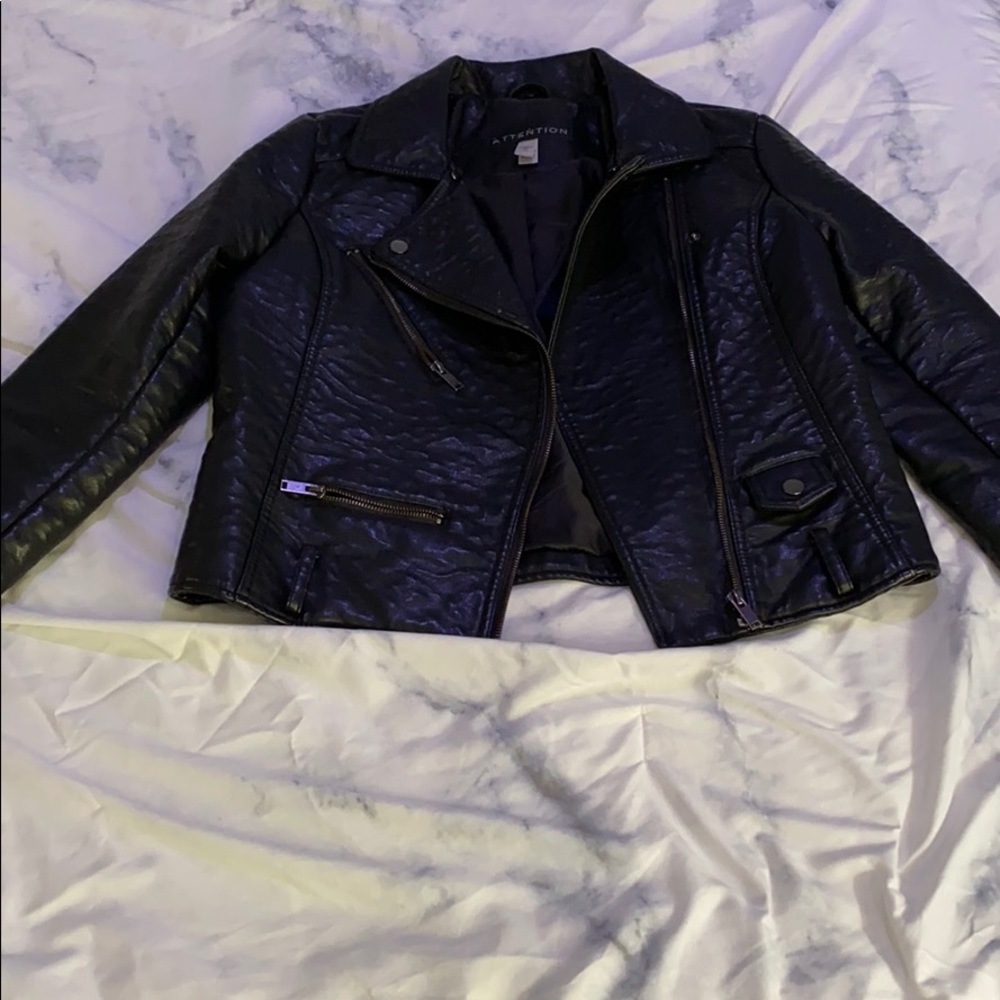 Women’s attention jacket